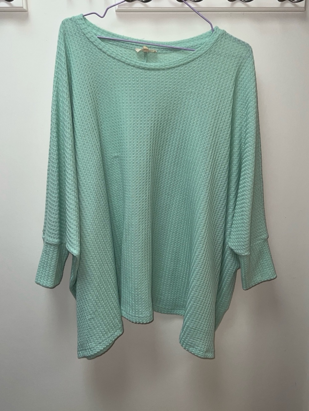 La Miel Mint Green Waffle Knit Oversized Tunic sweater size Medium